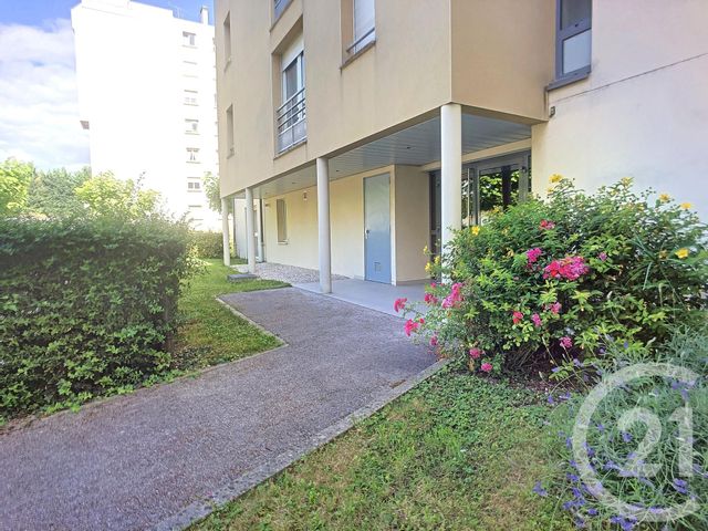 Appartement F4 &agrave; louer - 4 pi&egrave;ces - 90 m2 - Troyes - 10 - CHAMPAGNE-ARDENNE