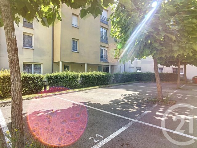 Appartement F4 &agrave; louer - 4 pi&egrave;ces - 90 m2 - Troyes - 10 - CHAMPAGNE-ARDENNE