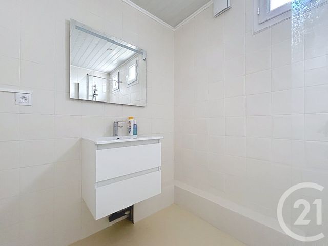 Appartement F4 &agrave; louer - 4 pi&egrave;ces - 87,23 m2 - Troyes - 10 - CHAMPAGNE-ARDENNE