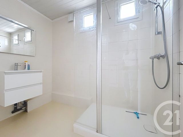 Appartement F4 &agrave; louer - 4 pi&egrave;ces - 87,23 m2 - Troyes - 10 - CHAMPAGNE-ARDENNE