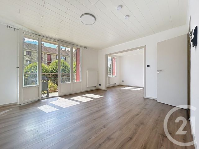 Appartement F4 &agrave; louer - 4 pi&egrave;ces - 66,92 m2 - La Chapelle St Luc - 10 - CHAMPAGNE-ARDENNE