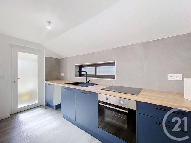 Maison &agrave; louer - 2 pi&egrave;ces - 62,45 m2 - Troyes - 10 - CHAMPAGNE-ARDENNE