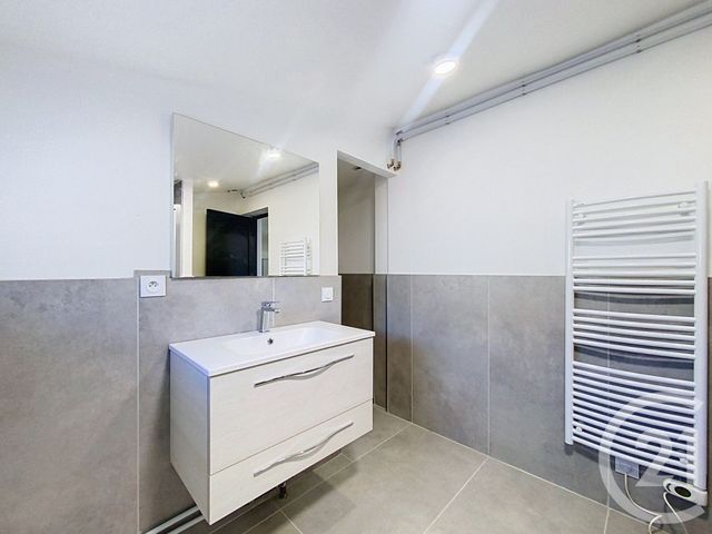 Maison &agrave; louer - 2 pi&egrave;ces - 62,45 m2 - Troyes - 10 - CHAMPAGNE-ARDENNE
