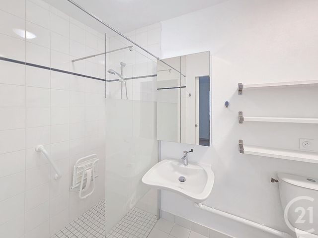 Appartement F4 &agrave; louer - 4 pi&egrave;ces - 84,60 m2 - Troyes - 10 - CHAMPAGNE-ARDENNE