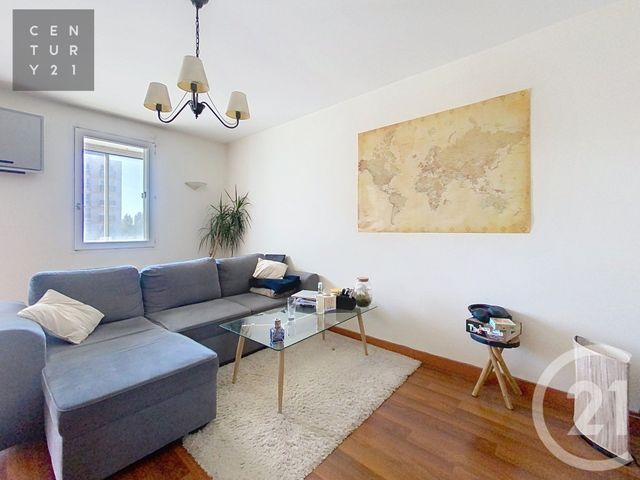 Appartement T2 &agrave; louer - 2 pi&egrave;ces - 55 m2 - Troyes - 10 - CHAMPAGNE-ARDENNE