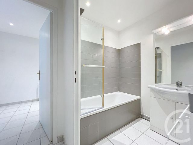 Appartement F2 &agrave; louer - 2 pi&egrave;ces - 39,59 m2 - Troyes - 10 - CHAMPAGNE-ARDENNE