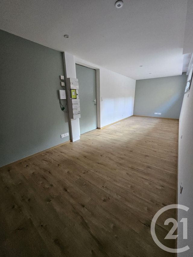 Appartement Studio &agrave; louer - 1 pi&egrave;ce - 30 m2 - Troyes - 10 - CHAMPAGNE-ARDENNE