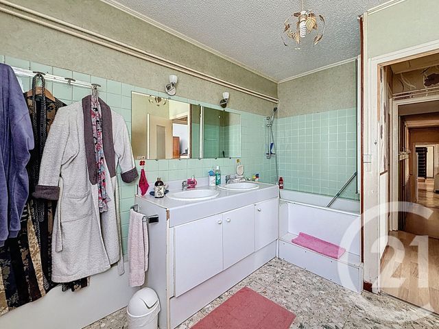 Maison à vendre - 5 pièces - 156,38 m2 - Jutigny - 77 - ILE-DE-FRANCE