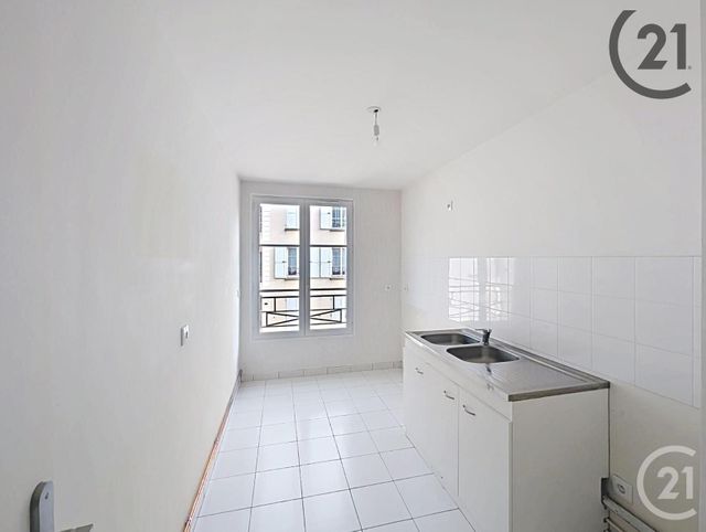 Appartement F3 à vendre - 3 pièces - 68 m2 - Provins - 77 - ILE-DE-FRANCE