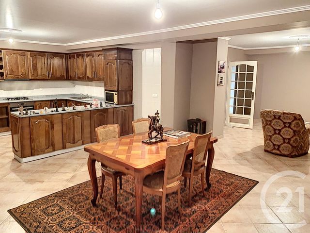 Maison à vendre - 6 pièces - 182,89 m2 - Voulton - 77 - ILE-DE-FRANCE