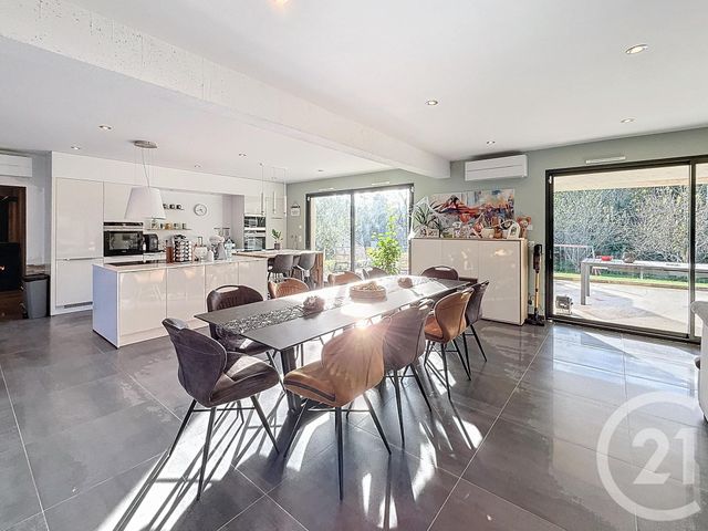 Maison à vendre - 6 pièces - 276,85 m2 - St Brice - 77 - ILE-DE-FRANCE