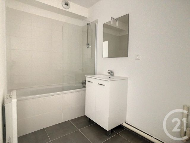 Appartement F2 &agrave; louer - 2 pi&egrave;ces - 49,60 m2 - Provins - 77 - ILE-DE-FRANCE