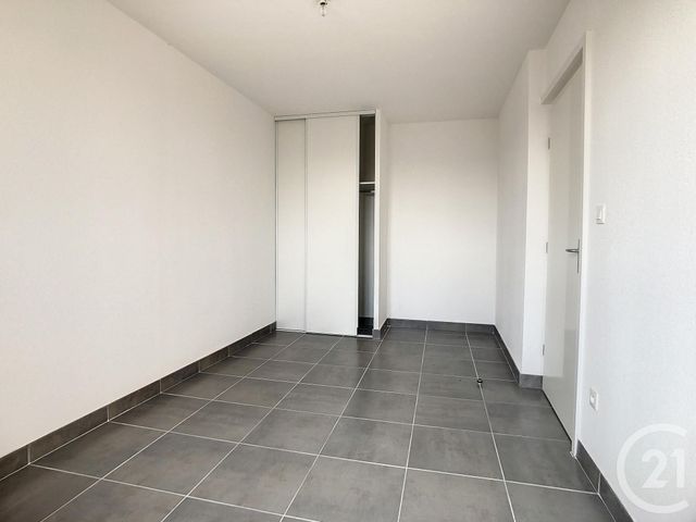 Appartement F2 &agrave; louer - 2 pi&egrave;ces - 49,60 m2 - Provins - 77 - ILE-DE-FRANCE