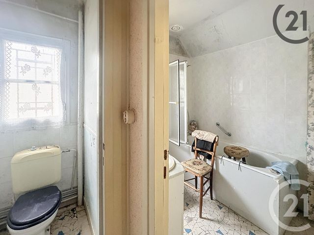 Immeuble à vendre - 201,43 m2 - Provins - 77 - ILE-DE-FRANCE