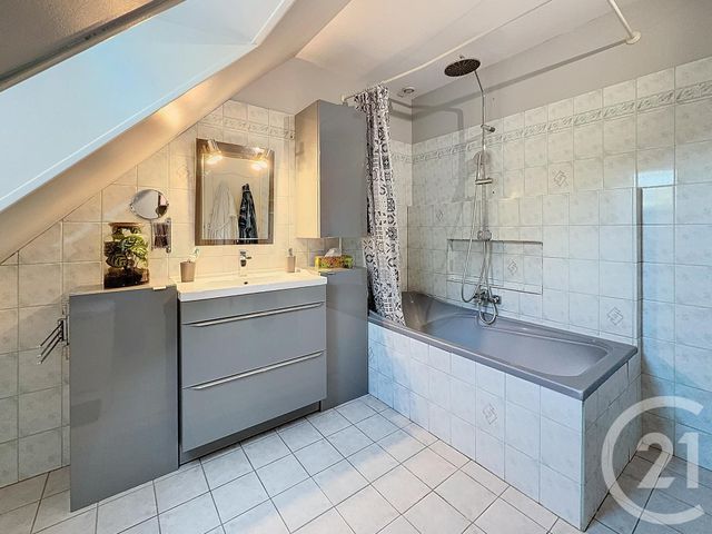 Maison à vendre - 7 pièces - 149,60 m2 - Longueville - 77 - ILE-DE-FRANCE