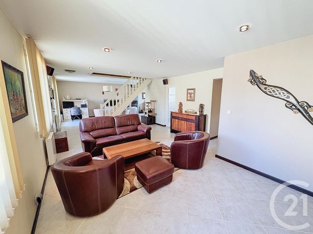 Maison à vendre - 7 pièces - 149,60 m2 - Longueville - 77 - ILE-DE-FRANCE