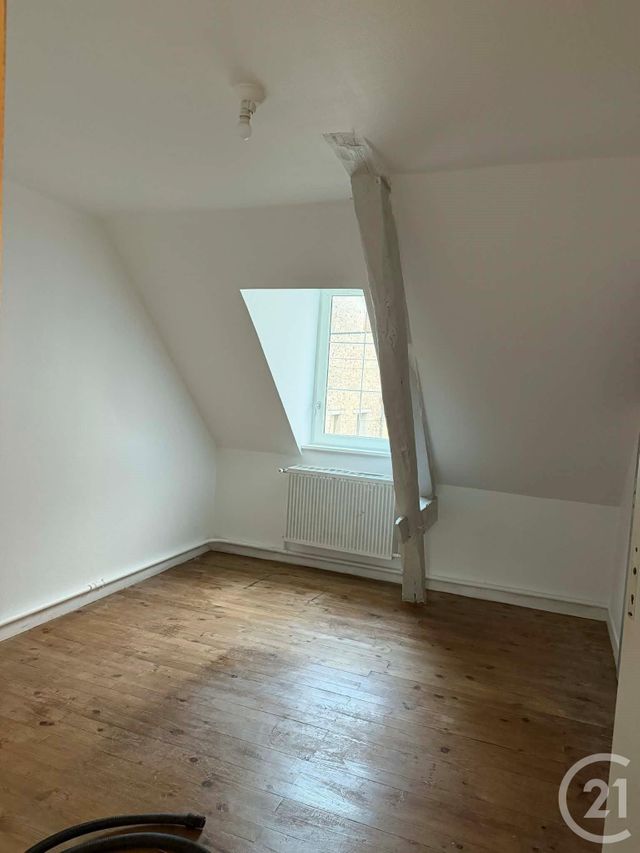 Appartement F4 à louer - 4 pièces - 63,34 m2 - Provins - 77 - ILE-DE-FRANCE