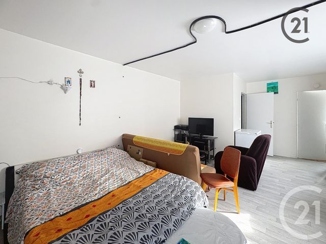 Afficher la photo en grand Appartement F1 à vendre - 1 pièce - 35,64 m2 - Provins - 77 - ILE-DE-FRANCE