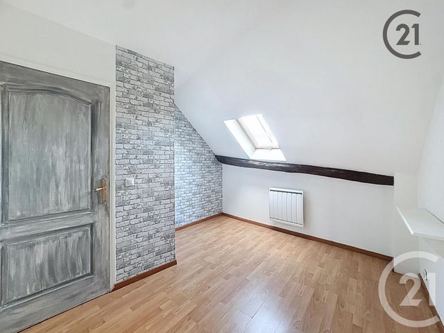 Afficher la photo en grand Appartement F3 à vendre - 4 pièces - 78 m2 - Provins - 77 - ILE-DE-FRANCE