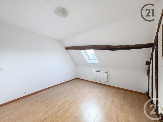 Afficher la photo en grand Appartement F3 à vendre - 4 pièces - 78 m2 - Provins - 77 - ILE-DE-FRANCE
