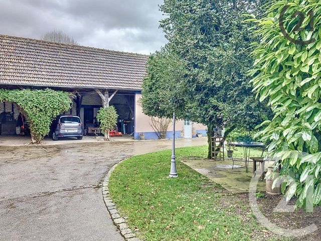 Maison à vendre - 13 pièces - 356,18 m2 - Les Ormes Sur Voulzie - 77 - ILE-DE-FRANCE