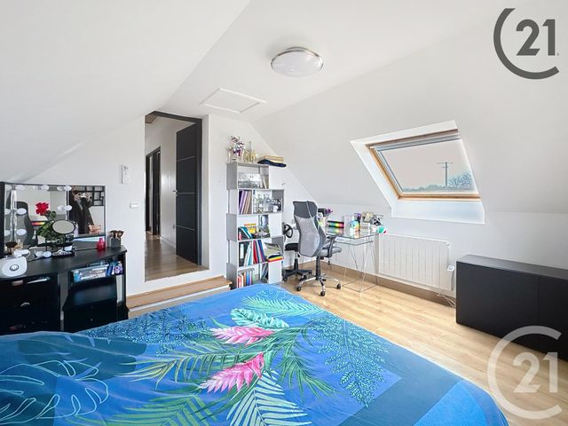 Maison à vendre - 9 pièces - 197 m2 - Ste Colombe - 77 - ILE-DE-FRANCE