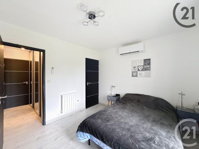 Maison à vendre - 9 pièces - 197 m2 - Ste Colombe - 77 - ILE-DE-FRANCE