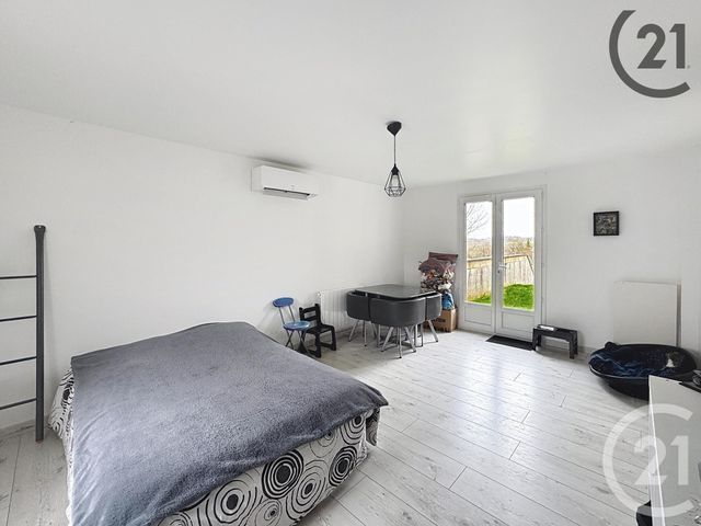 Maison à vendre - 9 pièces - 197 m2 - Ste Colombe - 77 - ILE-DE-FRANCE