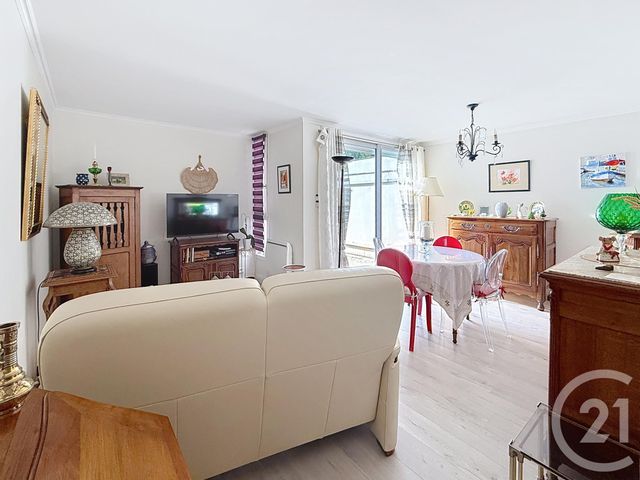 Appartement F3 à vendre - 3 pièces - 67,19 m2 - Provins - 77 - ILE-DE-FRANCE