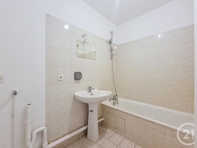 Afficher la photo en grand Appartement F2 à vendre - 2 pièces - 37,39 m2 - Provins - 77 - ILE-DE-FRANCE