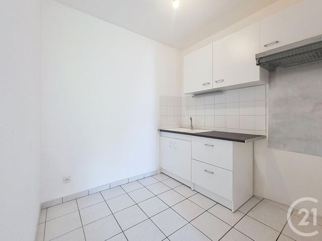Afficher la photo en grand Appartement F2 à vendre - 2 pièces - 37,39 m2 - Provins - 77 - ILE-DE-FRANCE