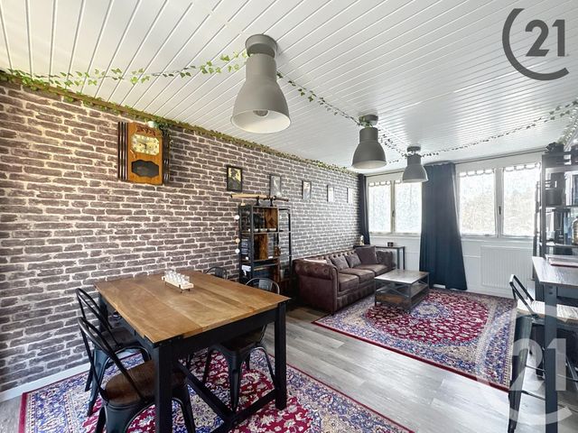 Appartement F4 à vendre - 4 pièces - 72 m2 - Provins - 77 - ILE-DE-FRANCE