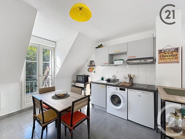 Afficher la photo en grand Appartement F1 à vendre - 1 pièce - 37 m2 - Provins - 77 - ILE-DE-FRANCE