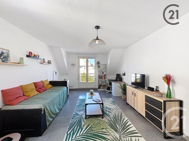 Afficher la photo en grand Appartement F1 à vendre - 1 pièce - 37 m2 - Provins - 77 - ILE-DE-FRANCE