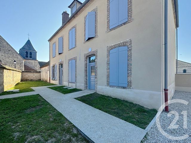Appartement F3 à louer - 3 pièces - 88,10 m2 - Noyen Sur Seine - 77 - ILE-DE-FRANCE