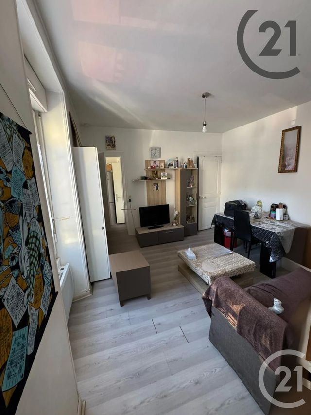 Immeuble à vendre - 408 m2 - Longueville - 77 - ILE-DE-FRANCE