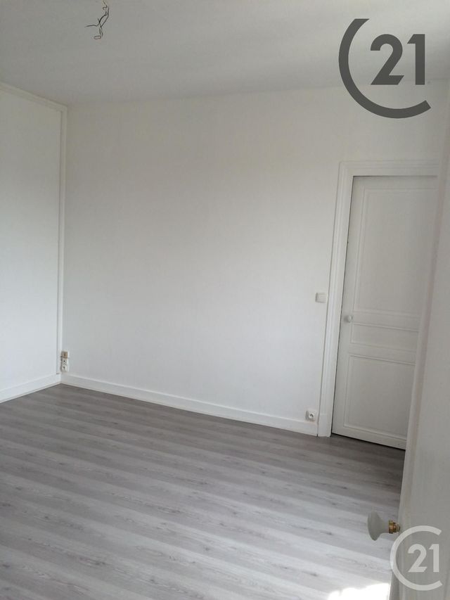 Immeuble à vendre - 408 m2 - Longueville - 77 - ILE-DE-FRANCE