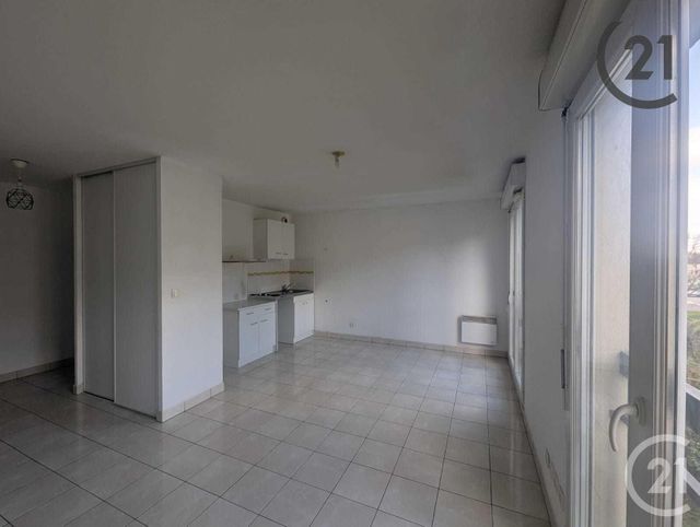 Appartement Studio à vendre - 1 pièce - 30,80 m2 - Provins - 77 - ILE-DE-FRANCE