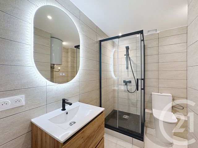 Afficher la photo en grand Appartement F2 à louer - 2 pièces - 42,08 m2 - Gouaix - 77 - ILE-DE-FRANCE