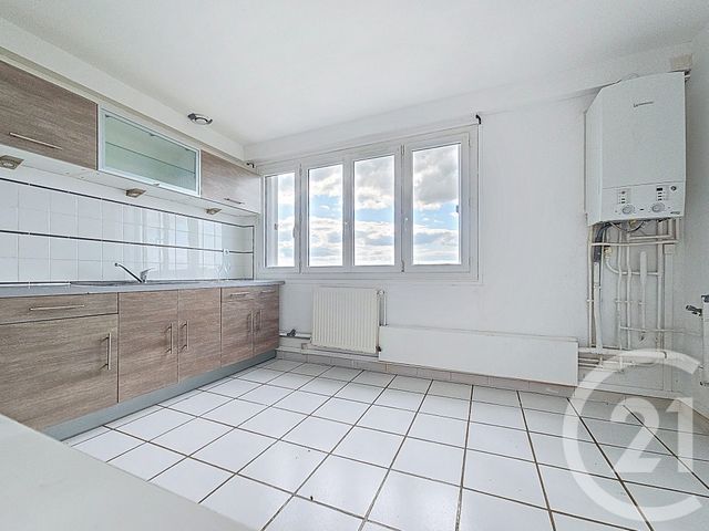 Appartement F4 &agrave; vendre - 4 pi&egrave;ces - 79,33 m2 - Provins - 77 - ILE-DE-FRANCE