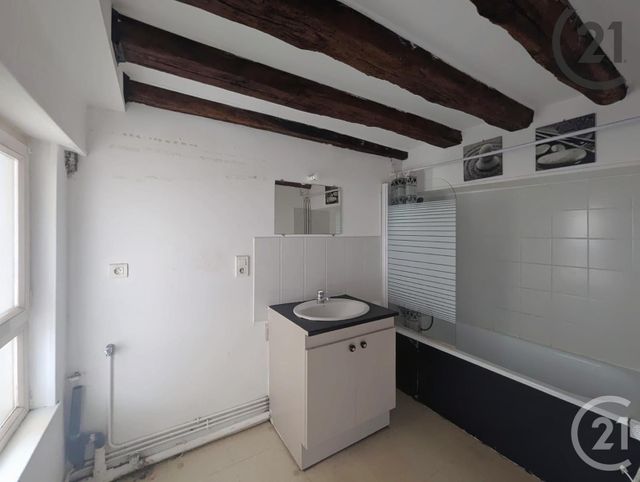 Appartement F4 à vendre - 4 pièces - 82,80 m2 - Provins - 77 - ILE-DE-FRANCE
