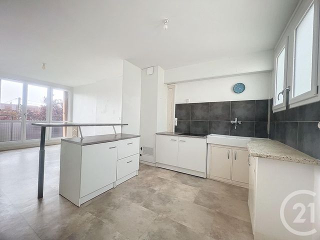 Appartement F4 à louer - 4 pièces - 62,25 m2 - Provins - 77 - ILE-DE-FRANCE