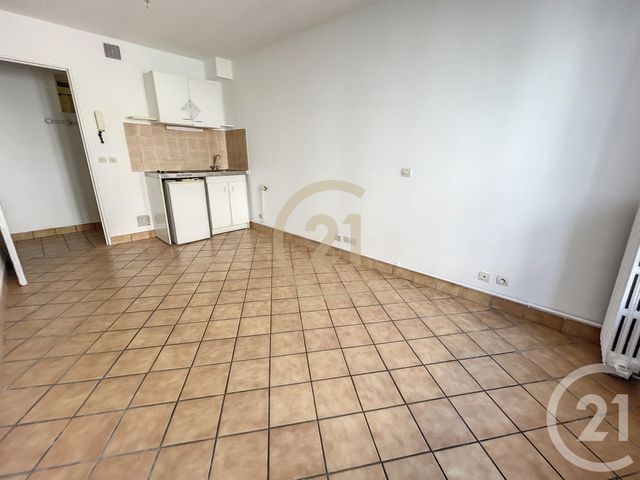Appartement F1 à louer - 1 pièce - 19,25 m2 - Provins - 77 - ILE-DE-FRANCE