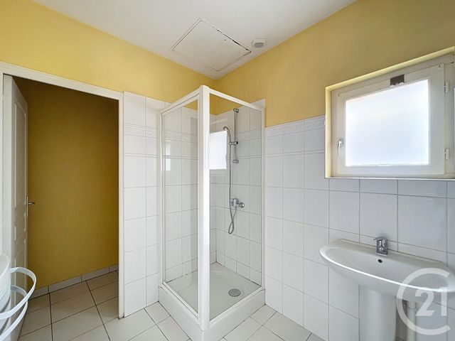 Appartement F1 &agrave; louer - 1 pi&egrave;ce - 36,96 m2 - Provins - 77 - ILE-DE-FRANCE