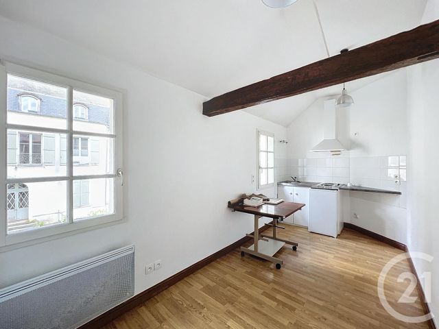 Appartement F1 &agrave; louer - 1 pi&egrave;ce - 36,96 m2 - Provins - 77 - ILE-DE-FRANCE