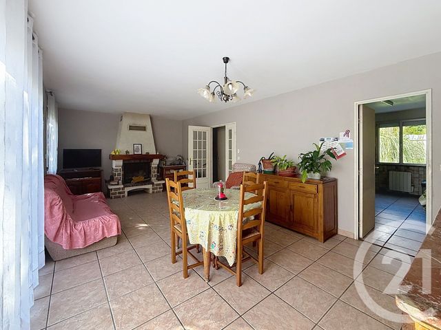 Maison à vendre - 5 pièces - 97,52 m2 - Montceaux Les Provins - 77 - ILE-DE-FRANCE