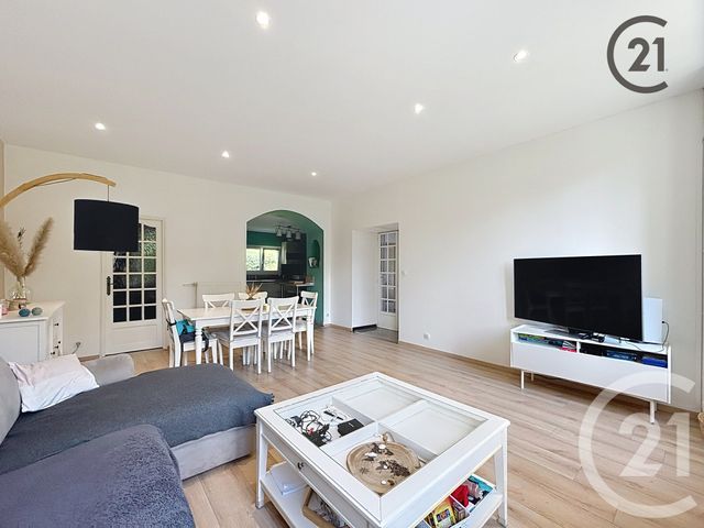 Maison à vendre - 5 pièces - 122,42 m2 - Provins - 77 - ILE-DE-FRANCE