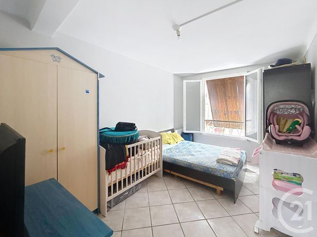 Immeuble à vendre - 181,14 m2 - Provins - 77 - ILE-DE-FRANCE