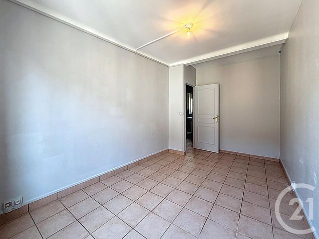 Immeuble à vendre - 181,14 m2 - Provins - 77 - ILE-DE-FRANCE