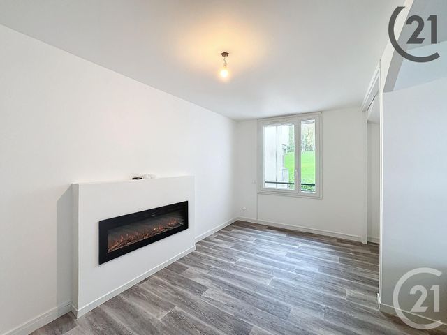 Appartement F5 à louer - 5 pièces - 89,68 m2 - Provins - 77 - ILE-DE-FRANCE